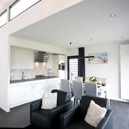 Luxurious House With A Gas Fireplace * Belfeld