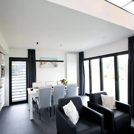 Luxurious House With A Gas Fireplace * Belfeld